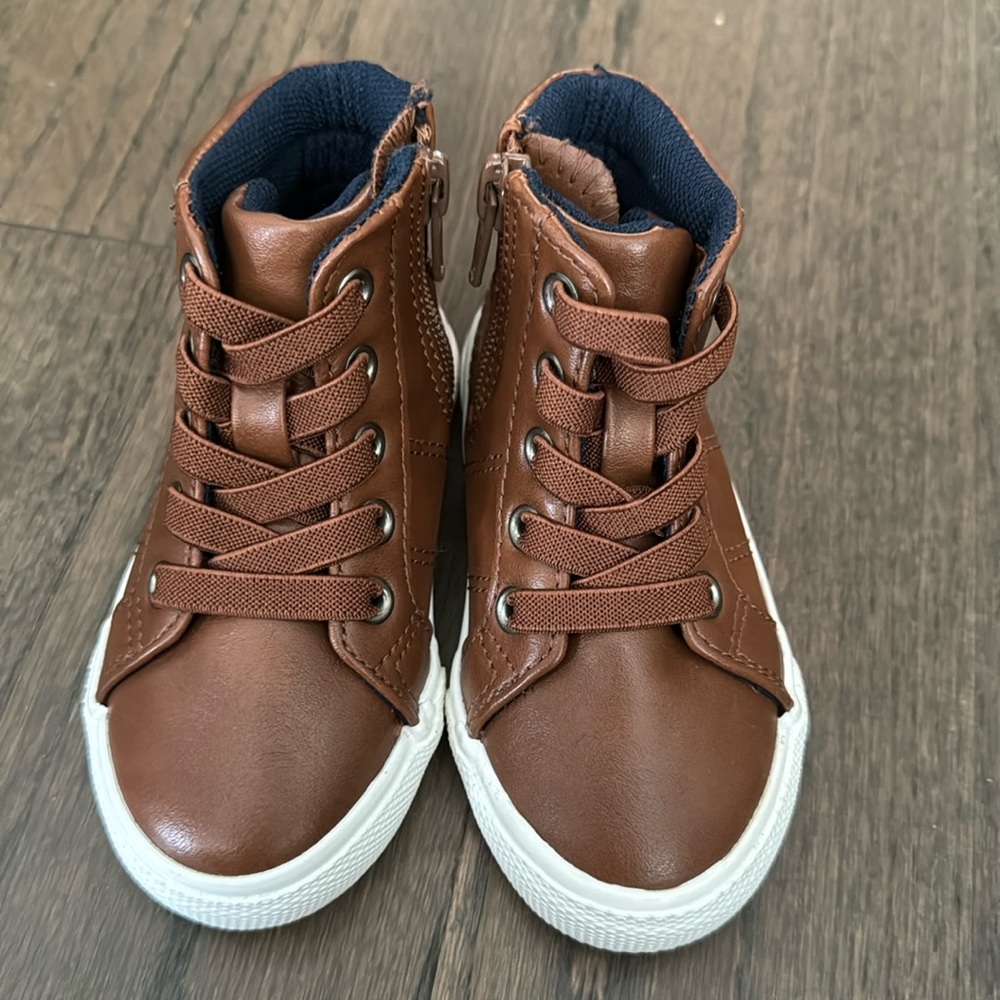 Cat & Jack Like-New Toddler Size 6 Boots